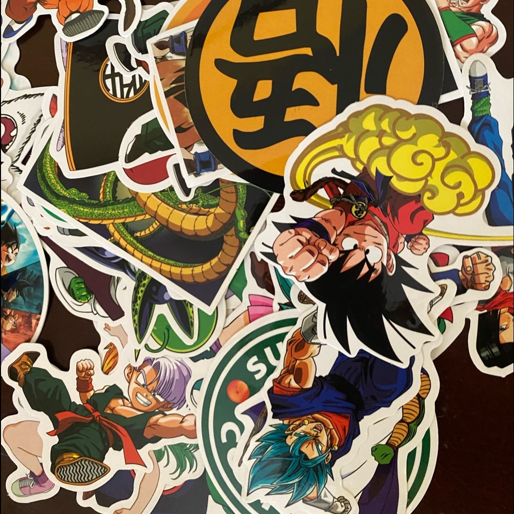 OFFERSWELCOME✨FREESTICKER w/ every Purchase ‼️🔌🥰